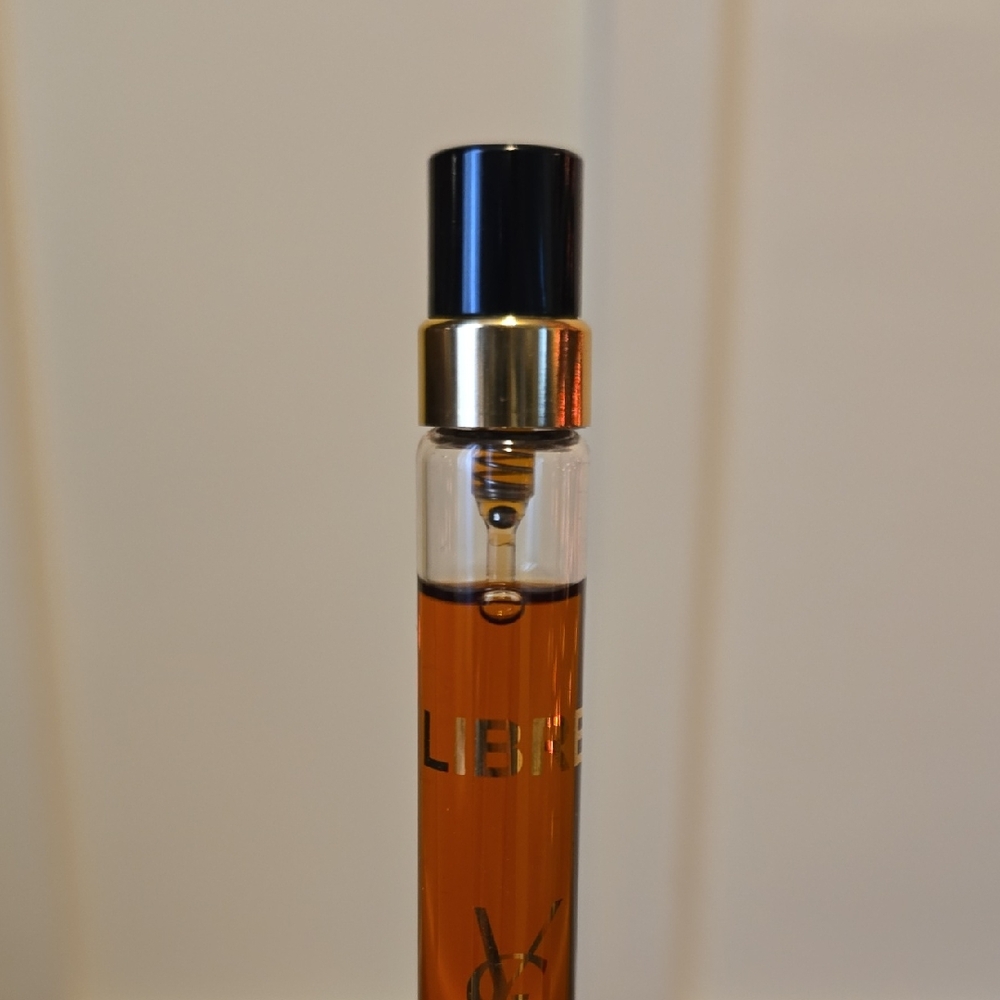 Yves Saint Laurent Libre Travel Spray with Black and Gold Accents